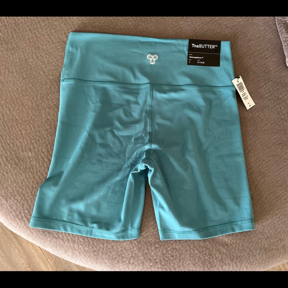 Aritzia Biker Shorts Bundle - Picture 2 of 5